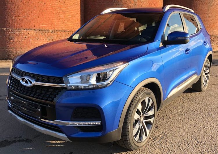 Китайский автомобиль chery tiggo