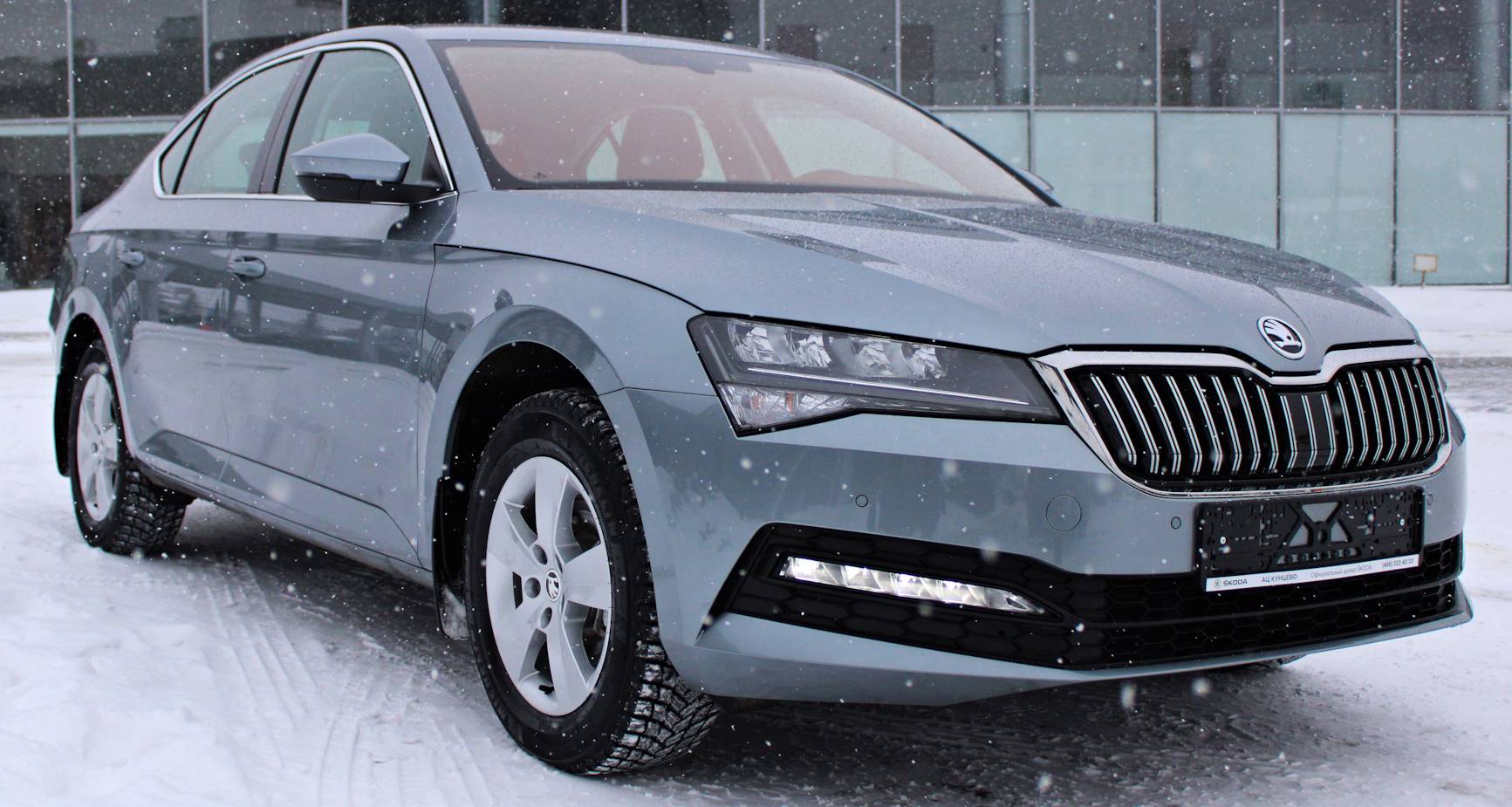 Skoda Superb (3V3, B8) 2.0 TSI DSG Рестайлинг - MintCar